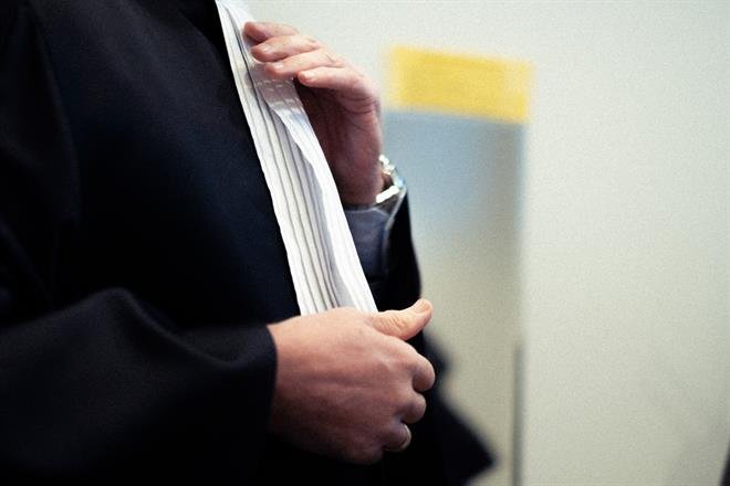 rechter-toga-bef-eigenfoto-rechtbankfilm